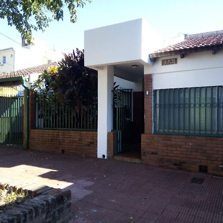 Lavalle Hostel Posadas Ngoại thất bức ảnh