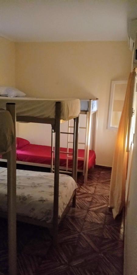 Lavalle Hostel Posadas Ngoại thất bức ảnh